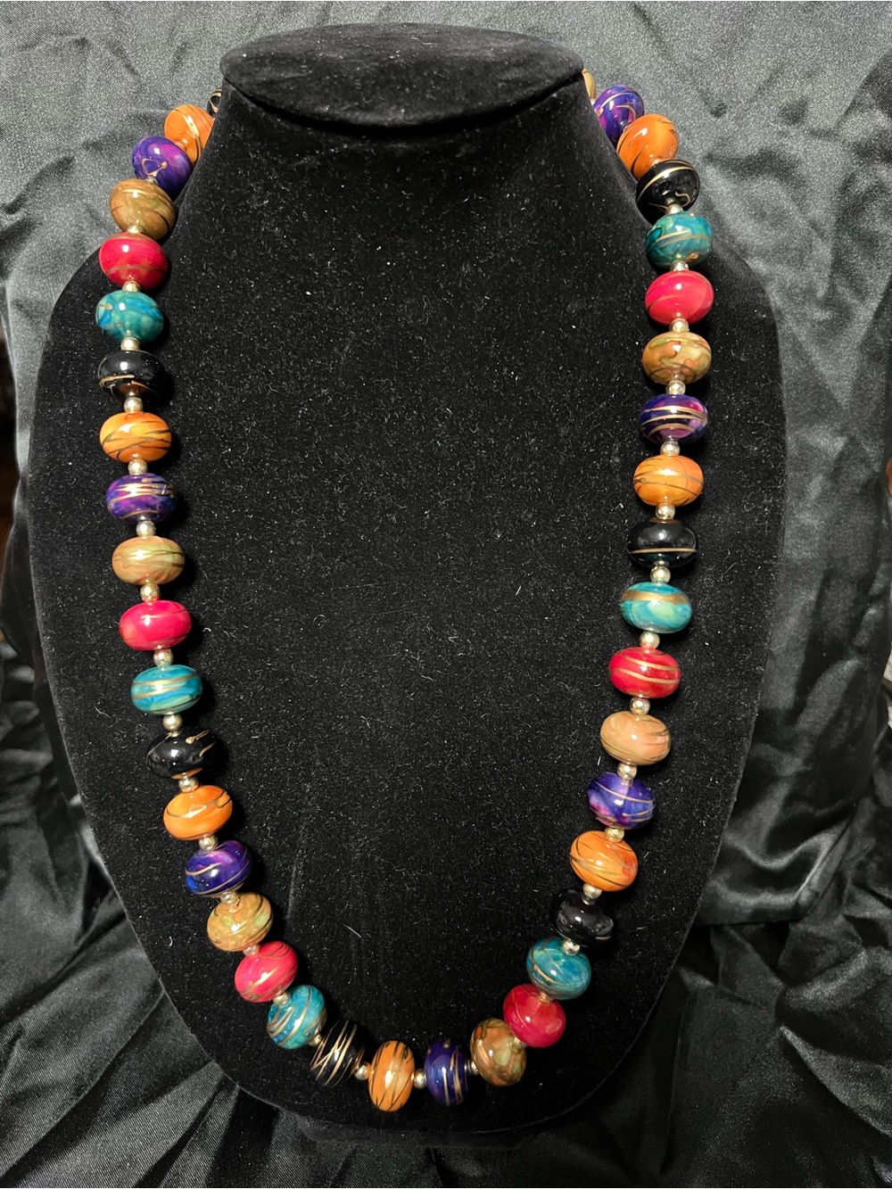 Vintage hand painted Multicolor Bead Necklace